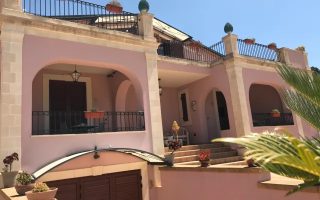 Villa Vesta Country House - Apartamento no Val di Noto