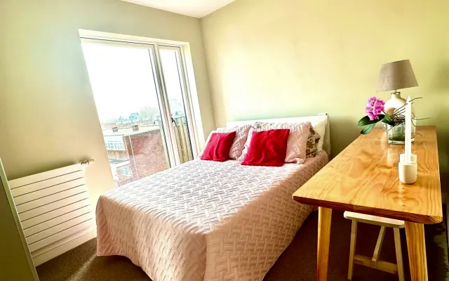Spacious Double Room for Rent – Canning Town/London - UK