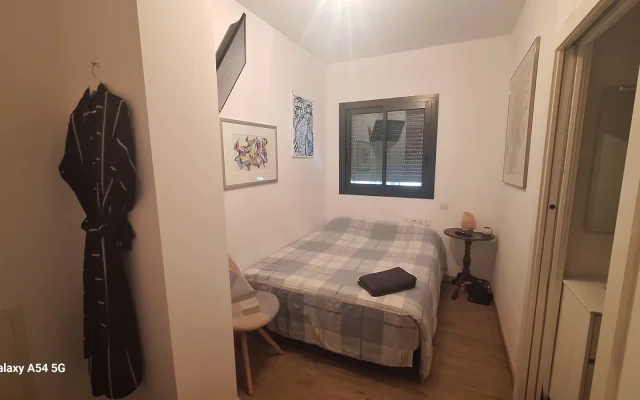 Quarto privado de luxo numa casa em Sitges, habitada pelo proprietário