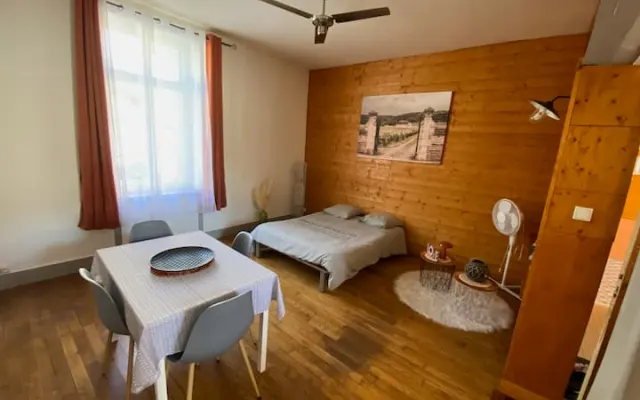 2-room apartment (4 pers) between Place Wilson and Parc de la Colombièr