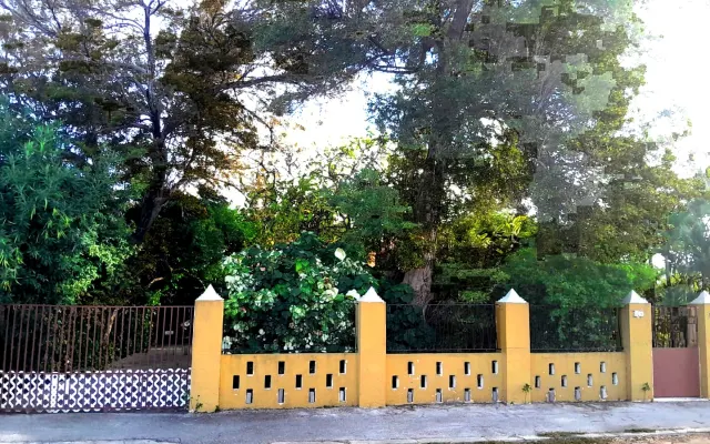 Rainbowz Garden Lodge