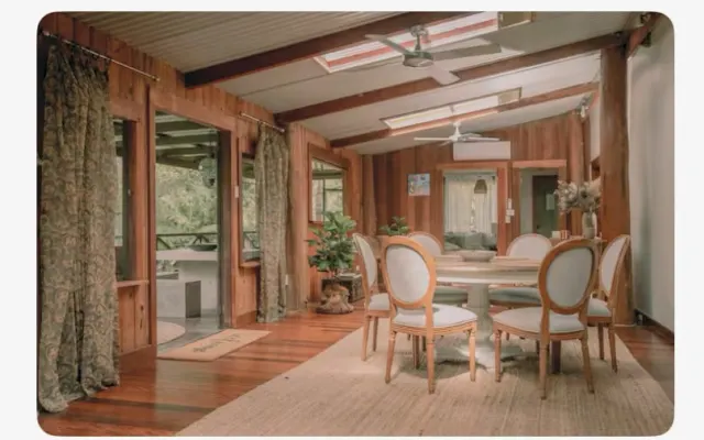 Chalet d'escapade romantique
Arrière-pays de Noosa