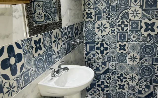 Romantic zone condo constitucion