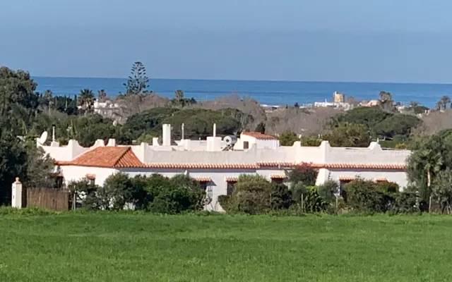 Finca mit ********abhängigen Häusern und großem Swimmingpool, 15...