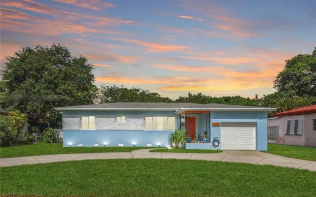 Sunny Haven Retreat in N.Miami