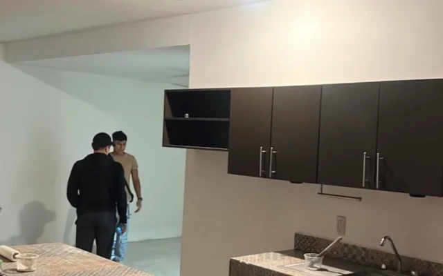 Amigable, cómodo y divertido apartamento lleno de personas increíbles