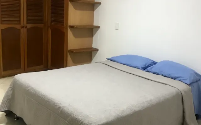Schönes Zimmer zur Miete in der Nähe von laureles in Medellín