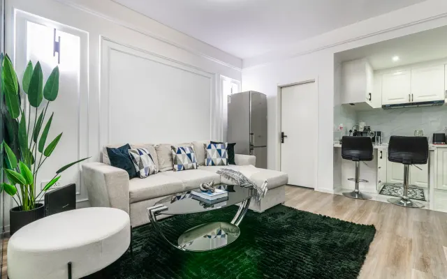 Beautiful studio with city view
