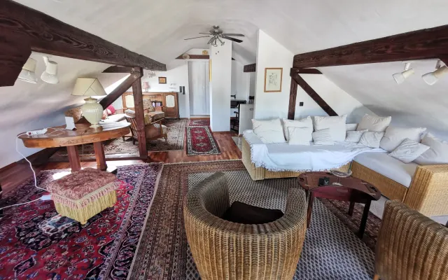 Cozy large vacation home in the countryside with proximity to Cologne (