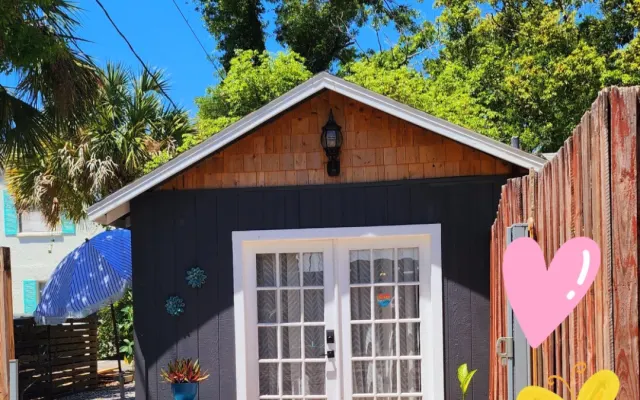 Boho Bungalow im Herzen von Gulfport St Pete begehbar artsy lgbtq