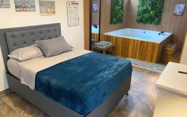 GAY FRIENDLY 5 Luxuszimmer mit schwulenfreundlicher Atmosphäre!