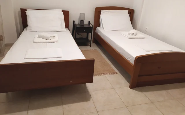The ground floor apartment is new and bright. With many windows