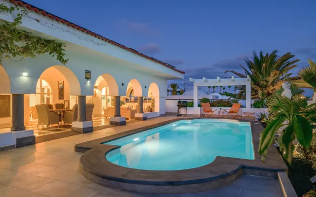 Oasis de Lujo - luxury private boutique villa