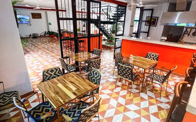 Hotel Puerto Pelicano, Una Casa Para TODOS