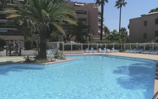 Nice appartment in Golfe Juan close to the beach