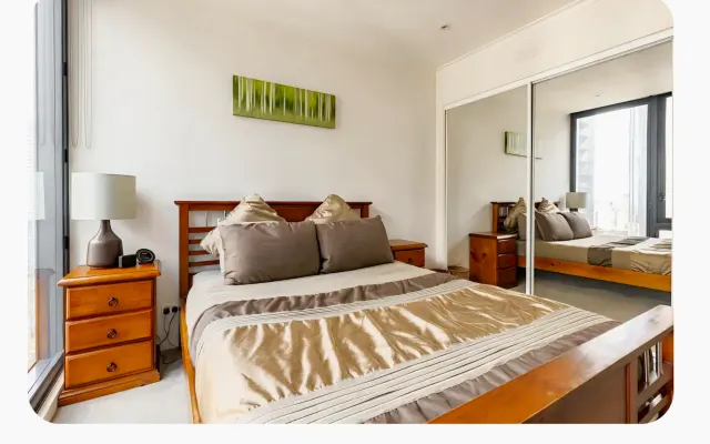 Quarto de hóspedes nudista / com opção de vestuário num lindo...
