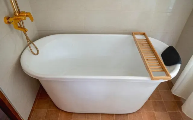 Geräumige 3-Schlafzimmer-Wohnung - 2 Minuten vom Strand......