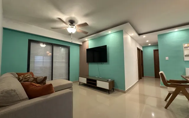 Belo apartamento na praia de la romana.