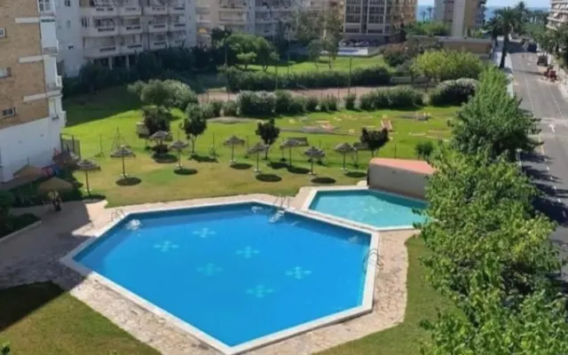 Bonito apartamento com vista para o mar