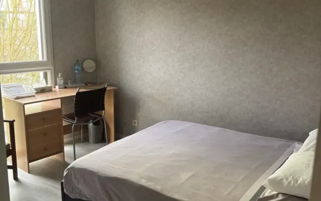 Habitación privada cerca del Parc des Gayeulles