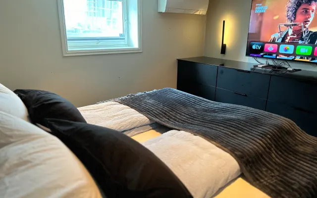 Chambre dans un appartement moderne et calme de 3 chambres à Trondheim