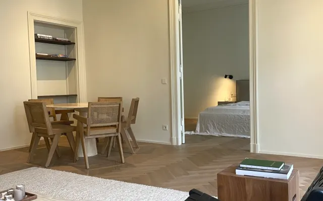 Design Apartment in beautiful and central P-Berg Location
