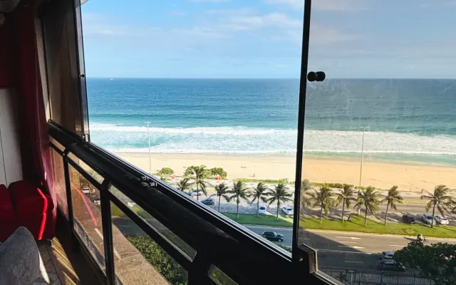 Lux4BedOCEANFRONT