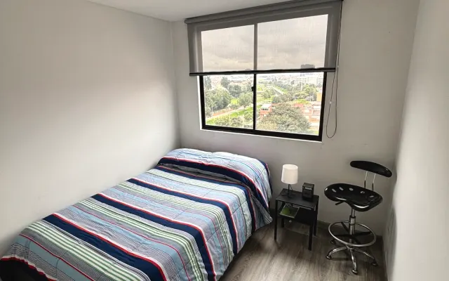 Beautiful room near Cafam Floresta