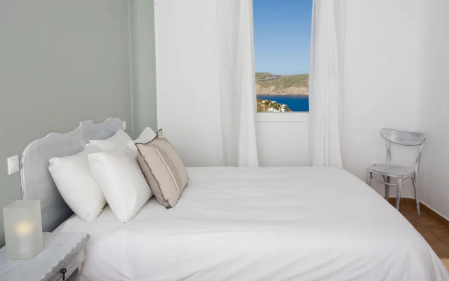 Mykonos One Bedroom Apartment with Sea View in Panormos bay