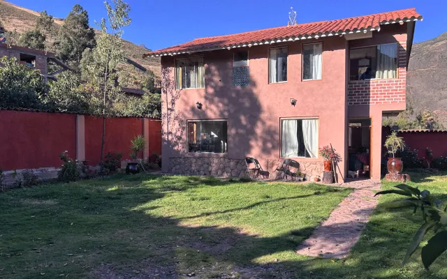 Safe Haven in the Sacred Valley • tantric massage & freedom in nature