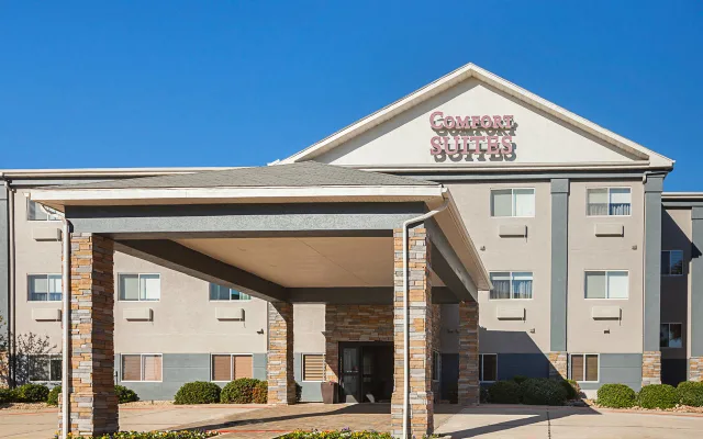 COMFORT SUITES LEWISVILLE DFW
MUITAS COISAS PARA FAZER NA ZONA