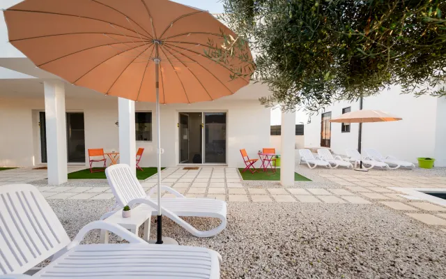 Basilico Scoglitti Wohnung, Schwimmbad, Meer und Entspannung.