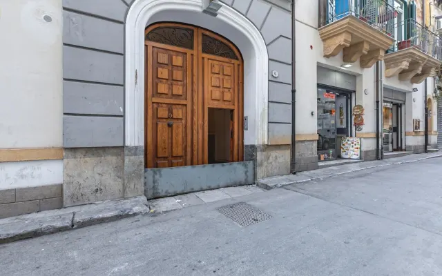 Dimora Al-Noor Luminosissimo appartamento nel cuore di Palermo