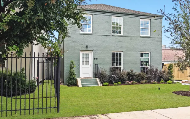 5 Bed Urban Escape a Montrose