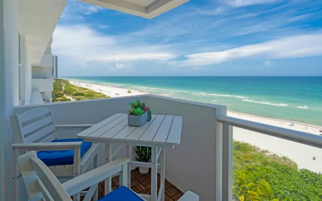 Enjoy breathtaking ocean views from this fully modern apartment