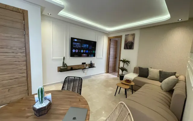 Magnificent Studio, 2nd floor Maarif Av. Bir Anzarane