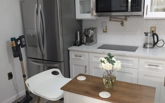 cozy studio with private entrance in Baltimore. #homeawayfromhome