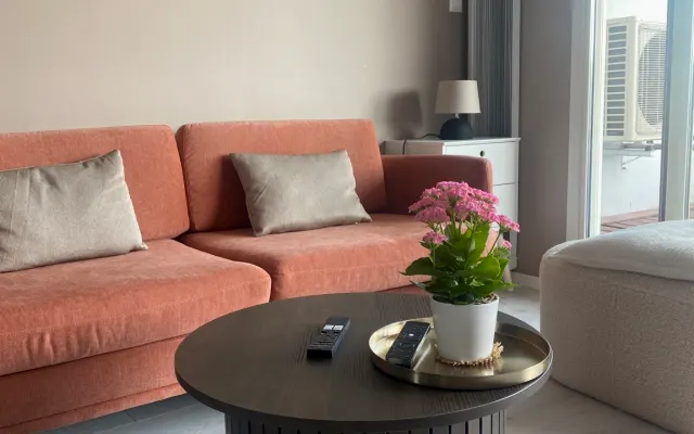 A 3km de la gare centrale, une chambre dans un appartement au deuxième
