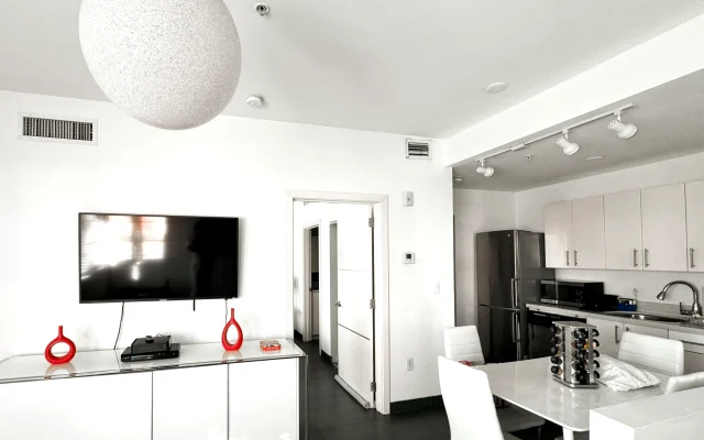 Pride Pad à Miami Beach | LGBTQ+ 1BR à quelques pas de l'action