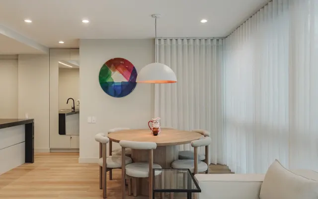 Apartamento moderno + localização privilegiada em Medellín