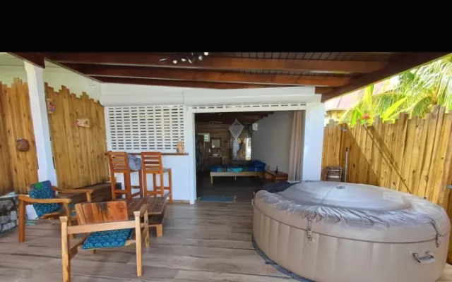 kaza colibris com jacuzzi