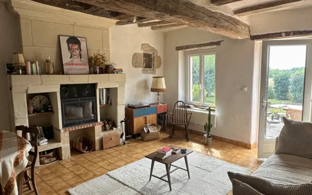 Beautiful private room in a lgbt+ country house