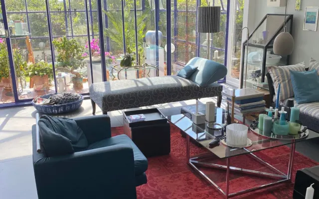 Quarto bonito num ambiente agradável