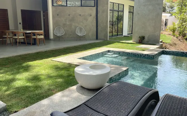 Nature, plage et piscine : votre refuge à la Villa Nyupa, Guanacaste