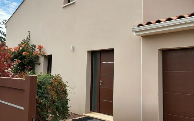 House with pool & jacuzzi near the Canal du Midi
