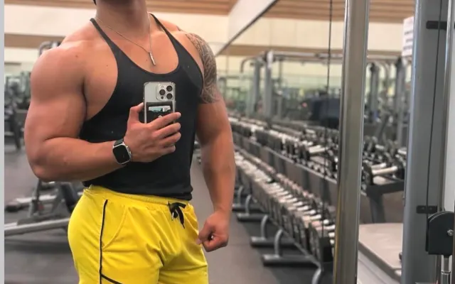 Single Dom Master auf der Suche nach einem loyalen Sub Boy