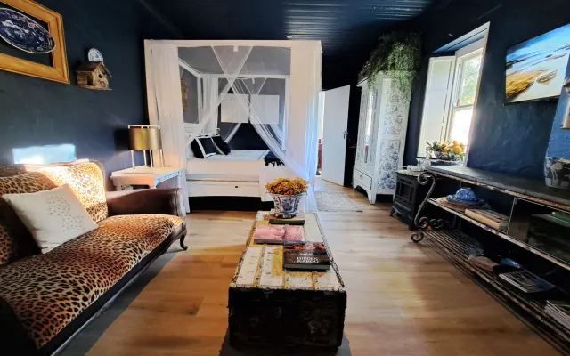 Comfortable Accommodation: Olive Grove Cottage in Koringberg offers a