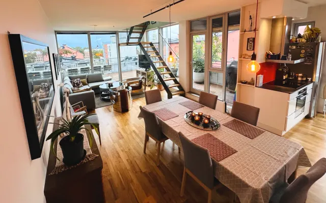 Chambre dans un appartement extraordinaire + balcon et terrasse