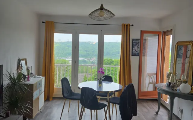 appartement partagé aux portes de Rouen avec panorama