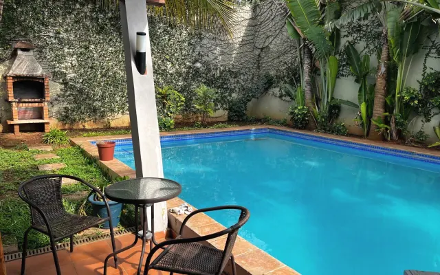 Chambre double - vue sur la mer, piscine et jardin - Avenida Marginal